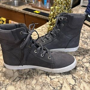 Women’s Timberland Skyla boot